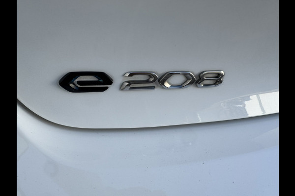 Peugeot e-208 EV Active 50 kWh SOH 92% Clima Carplay Stoelverwarming Extra laadkabel voor thuis