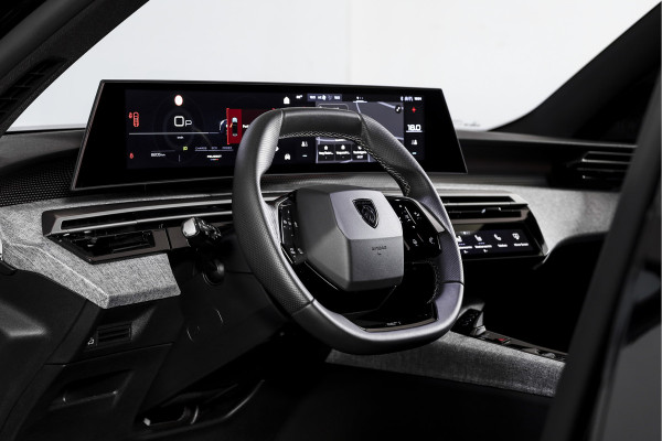 Peugeot 3008 1.2 Hybrid 145 GT | Dig. Cockpit | Adapt. Cruise | Stoel-+stuurverw. | PDC | Camera | NAV+App. Connect | ECC | 19" LM |