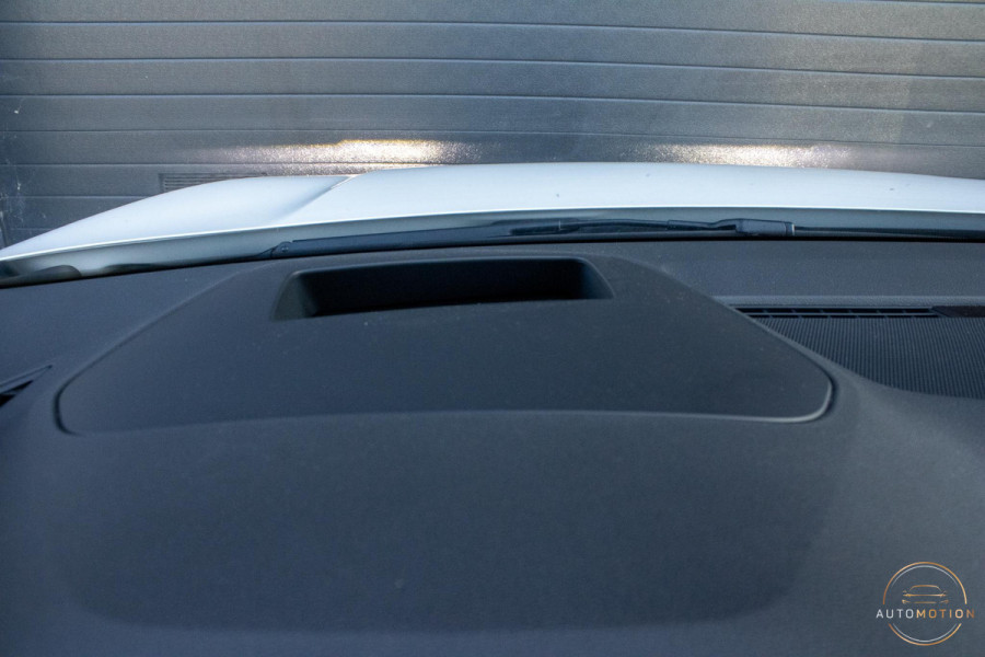 Volkswagen Golf 1.4 eHybrid GTE PANO IQ LIGHTS CAMERA HUD PARKEERASSISTENT STOELVERWARMING
