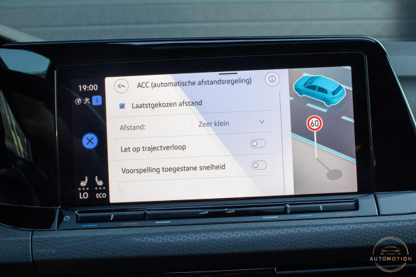 Volkswagen Golf 1.4 eHybrid GTE PANO IQ LIGHTS CAMERA HUD PARKEERASSISTENT STOELVERWARMING