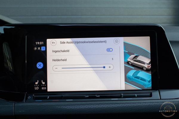 Volkswagen Golf 1.4 eHybrid GTE PANO IQ LIGHTS CAMERA HUD PARKEERASSISTENT STOELVERWARMING