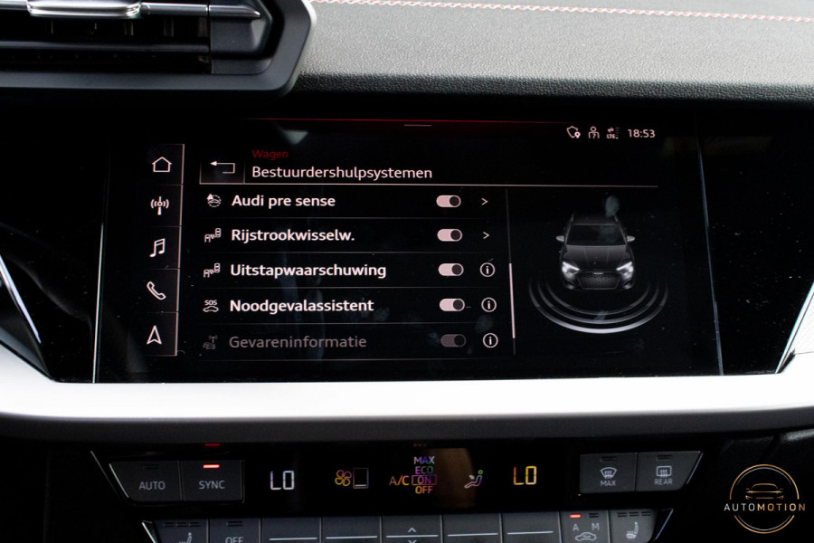 Audi A3 Sportback 40 TFSIe S line RS Bekleding MATRIX PANO MAXTON  ACC