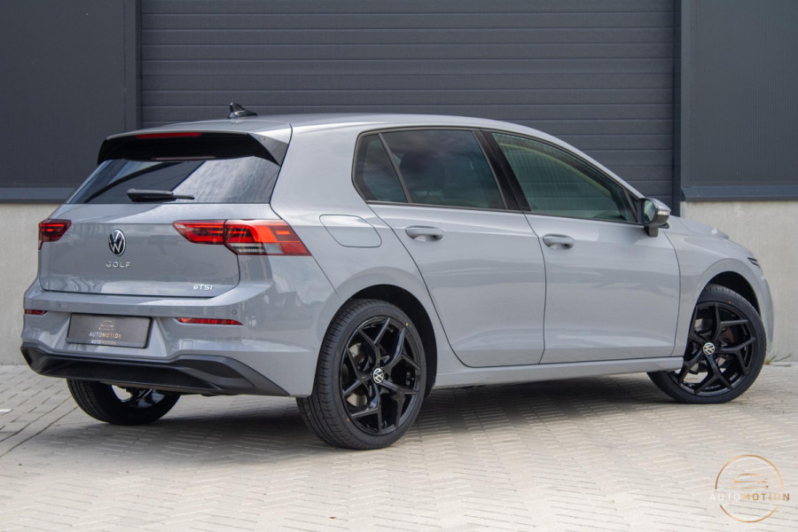 Volkswagen Golf 1.0 eTSI Life Harman Kardon Stoelverwarming ACC Sfeerverlichting