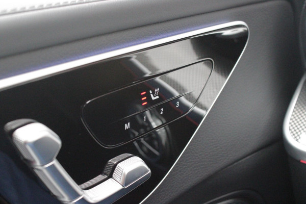 Mercedes-Benz C-Klasse Estate 200 218PK Launch Edition AMG Line | PANORAMISCH SCHUIF/KANTELDAK | LASER KOPLAMPEN | SFEERVERLICHTING | ELEKTRISCH VERSTELBARE VOORSTOELEN MET GEHEUGEN OP BEIDE STOELEN | STOELVERWARMING | ELEKTRISCHE STUURVERSTELLING MET GEHEUGEN | 19'' MULTISPAAKS LICHTMETALEN VELGEN | VERKEERSLICHTEN WEERGAVE | 360° CAMERA | DRAADLOOS APPLECARPLAY/ANDROID AUTO | DRAADLOZE TELEFOONLADER | WIDE SCREEN SCHERM | NIGHT PAKKET | DODEHOEK DETECTIE | EXTRA GETINTE ACHTERSTE RUITEN | PREMIUM AUDIO SYSTEM | ELEKTRISCH BEDIENBARE ACHTERKLEP | KEYLESS ENTRY |