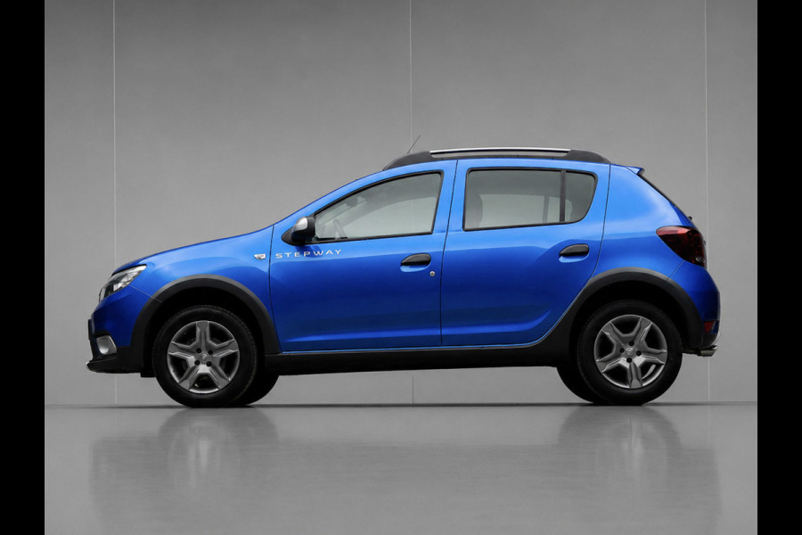 Dacia Sandero 0.9 TCe Bi-Fuel SL Stepway Sport (NAVI,PDC,AIRCO,CRUISE,BLUETOOTH,ELEKTRISCH PAKKET,SPORTSTOELEN,LM VELGEN)