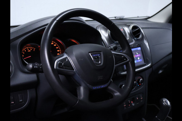 Dacia Sandero 0.9 TCe Bi-Fuel SL Stepway Sport (NAVI,PDC,AIRCO,CRUISE,BLUETOOTH,ELEKTRISCH PAKKET,SPORTSTOELEN,LM VELGEN)
