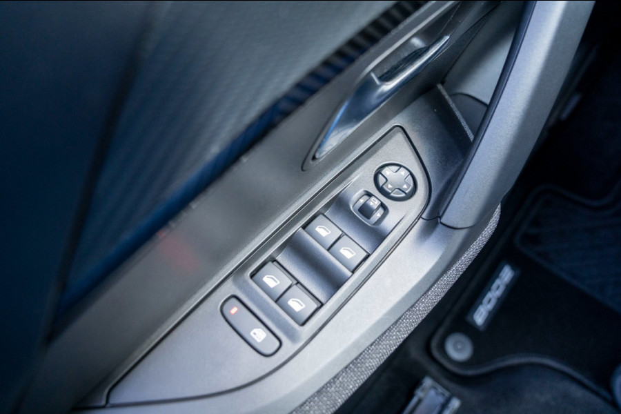 Peugeot 2008 1.2 Hybrid 136 Style|Prijs rijklaar incl 12 mnd garantie|Clima PDC Cruise Flippers