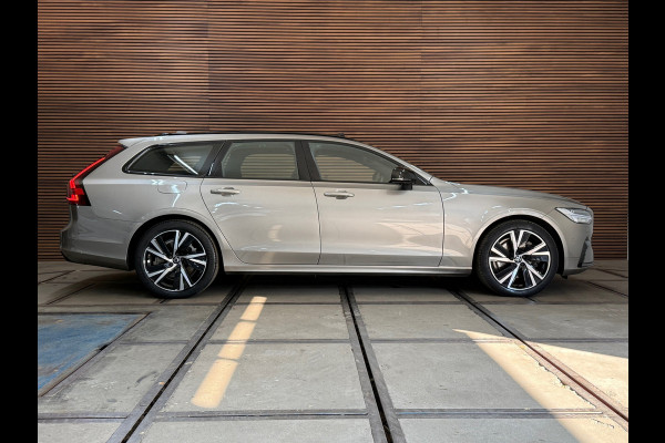 Volvo V90 2.0 T6 Plug-in hybrid AWD Ultimate Dark | FaceLift | Luchtvering | Xenium Pakket | Licht Pakket | HUD | 360cam |