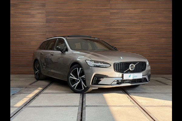 Volvo V90 2.0 T6 Plug-in hybrid AWD Ultimate Dark | FaceLift | Luchtvering | Xenium Pakket | Licht Pakket | HUD | 360cam |