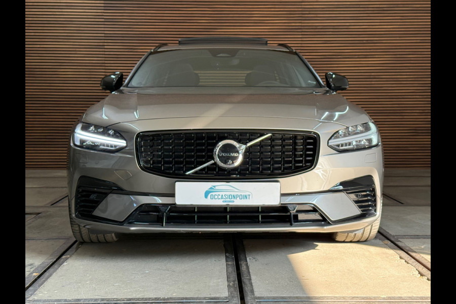 Volvo V90 2.0 T6 Plug-in hybrid AWD Ultimate Dark | FaceLift | Luchtvering | Xenium Pakket | Licht Pakket | HUD | 360cam |