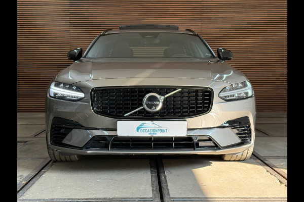Volvo V90 2.0 T6 Plug-in hybrid AWD Ultimate Dark | FaceLift | Luchtvering | Xenium Pakket | Licht Pakket | HUD | 360cam |