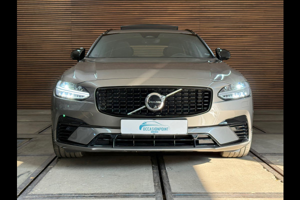 Volvo V90 2.0 T6 Plug-in hybrid AWD Ultimate Dark | FaceLift | Luchtvering | Xenium Pakket | Licht Pakket | HUD | 360cam |