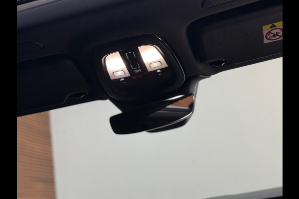 Volvo V90 2.0 T6 Plug-in hybrid AWD Ultimate Dark | FaceLift | Luchtvering | Xenium Pakket | Licht Pakket | HUD | 360cam |