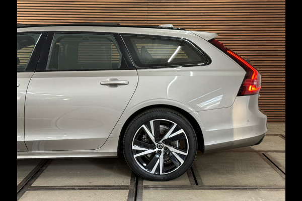 Volvo V90 2.0 T6 Plug-in hybrid AWD Ultimate Dark | FaceLift | Luchtvering | Xenium Pakket | Licht Pakket | HUD | 360cam |