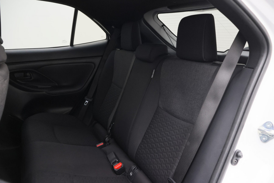 Toyota Yaris Cross 1.5 Hybrid Dynamic Camera, Keyless, Apple Carplay, ACC, 17"