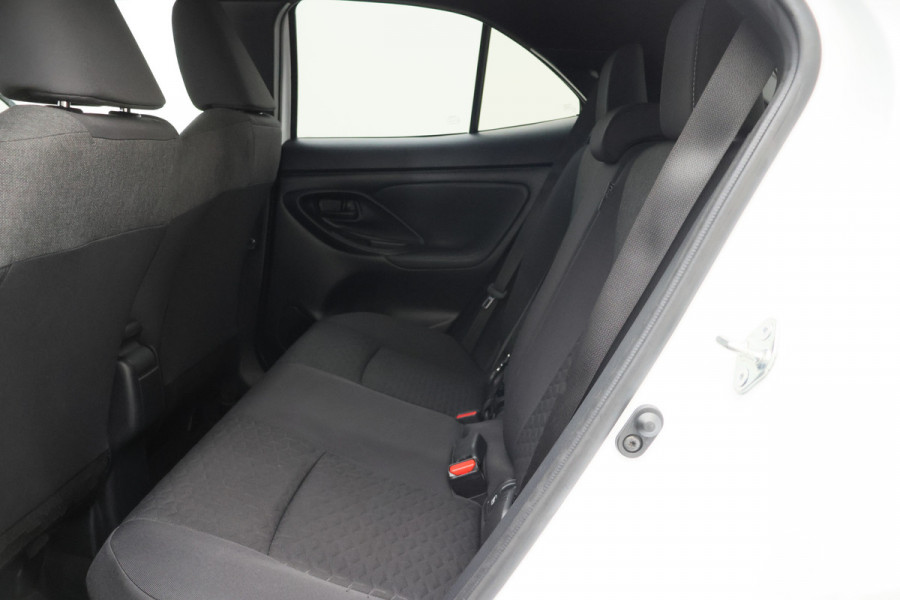 Toyota Yaris Cross 1.5 Hybrid Dynamic Camera, Keyless, Apple Carplay, ACC, 17"