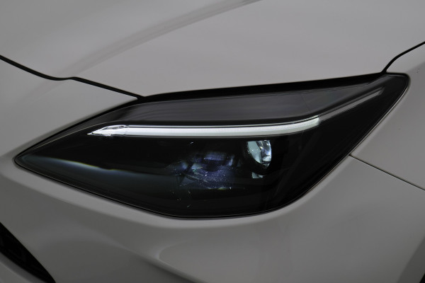 Toyota Yaris Cross 1.5 Hybrid Dynamic Camera, Keyless, Apple Carplay, ACC, 17"