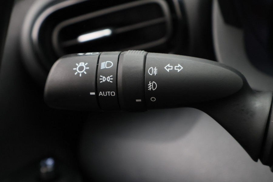 Toyota Yaris Cross 1.5 Hybrid Dynamic Camera, Keyless, Apple Carplay, ACC, 17"