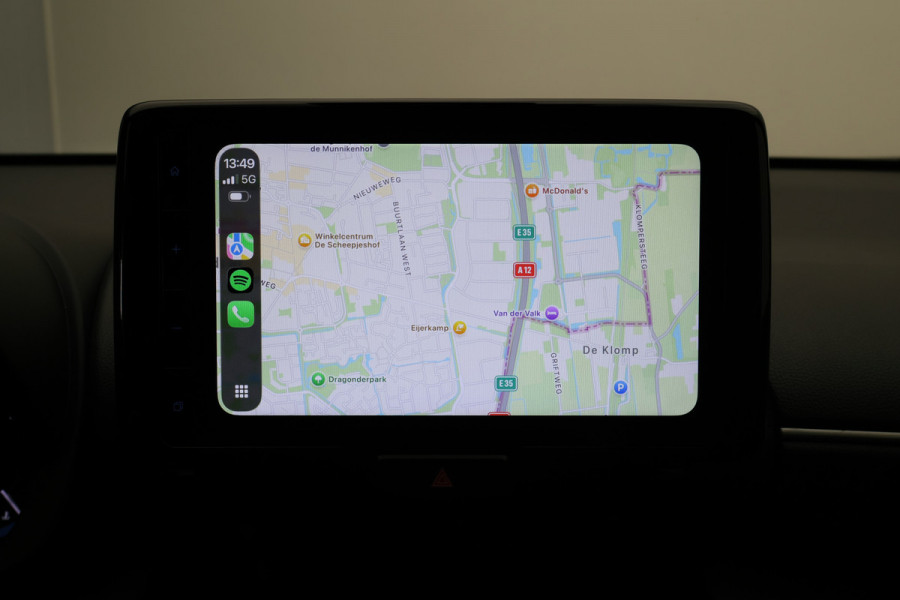 Toyota Yaris Cross 1.5 Hybrid Dynamic Camera, Keyless, Apple Carplay, ACC, 17"