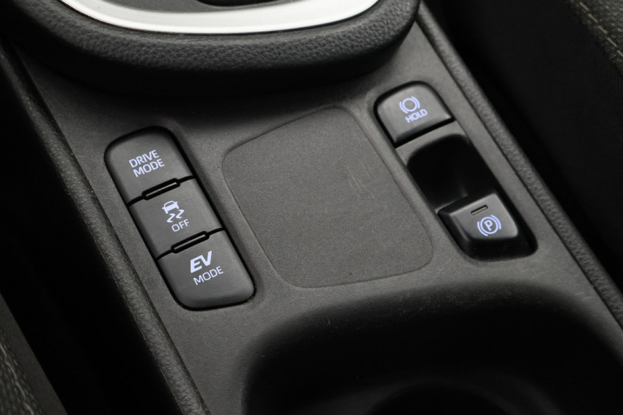 Toyota Yaris Cross 1.5 Hybrid Dynamic Camera, Keyless, Apple Carplay, ACC, 17"