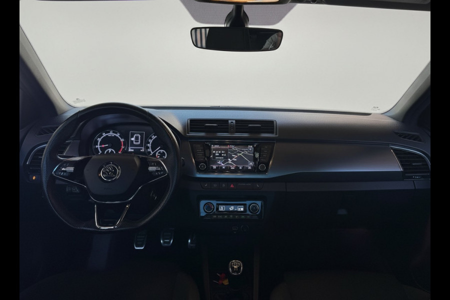 Škoda Fabia Combi TSI 95PK BUSINESS EDITION TREKHAAK/CAMERA/NAVI/PANORAMADAK