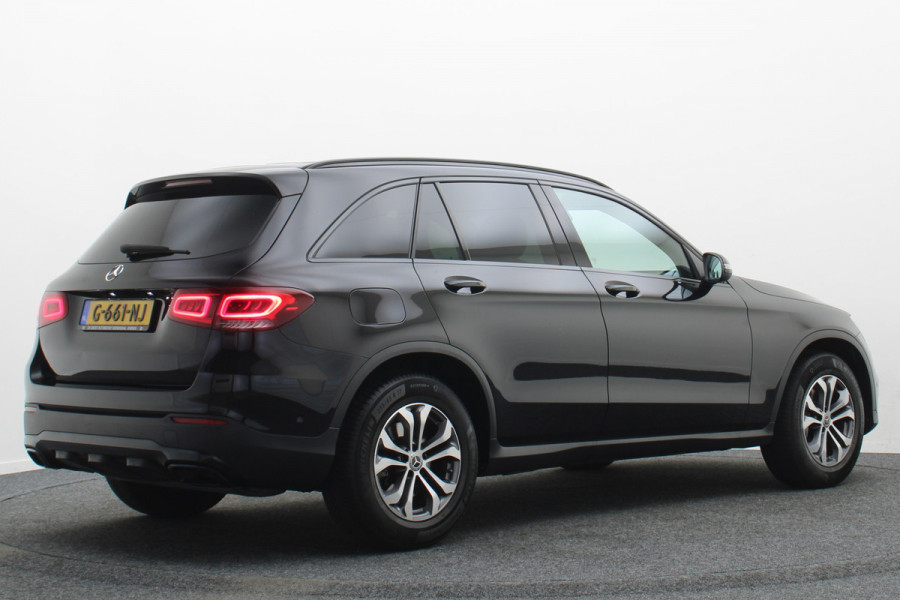 Mercedes-Benz GLC 200 Business Solution Limited Leer, Apple Carplay, Elektr. Stoelen, Camera, LED, Dodehoeksensor, PDC