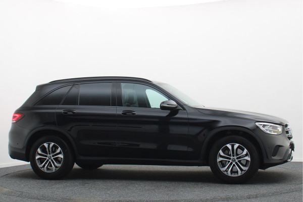 Mercedes-Benz GLC 200 Business Solution Limited Leer, Apple Carplay, Elektr. Stoelen, Camera, LED, Dodehoeksensor, PDC