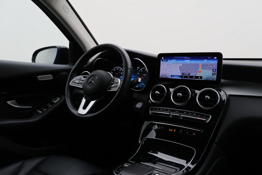 Mercedes-Benz GLC 200 Business Solution Limited Leer, Apple Carplay, Elektr. Stoelen, Camera, LED, Dodehoeksensor, PDC