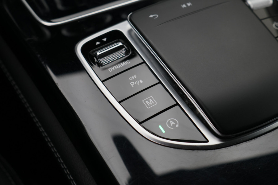 Mercedes-Benz GLC 200 Business Solution Limited Leer, Apple Carplay, Elektr. Stoelen, Camera, LED, Dodehoeksensor, PDC