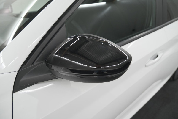 Peugeot 208 1.2 PureTech Style | Parkeersensoren | Navigatie | Apple Carplay