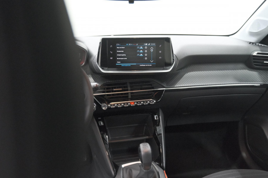 Peugeot 208 1.2 PureTech Style | Parkeersensoren | Navigatie | Apple Carplay