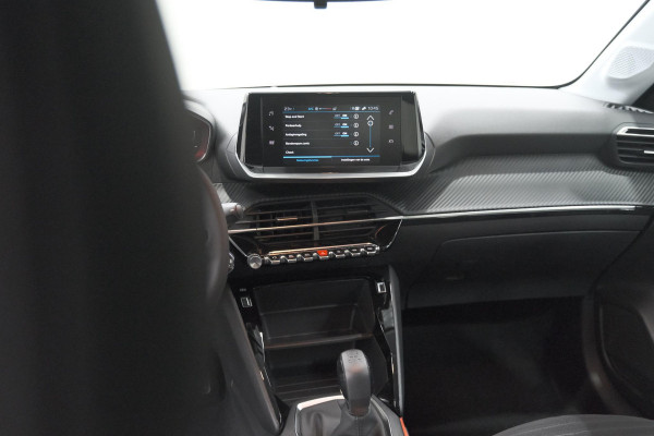 Peugeot 208 1.2 PureTech Style | Parkeersensoren | Navigatie | Apple Carplay