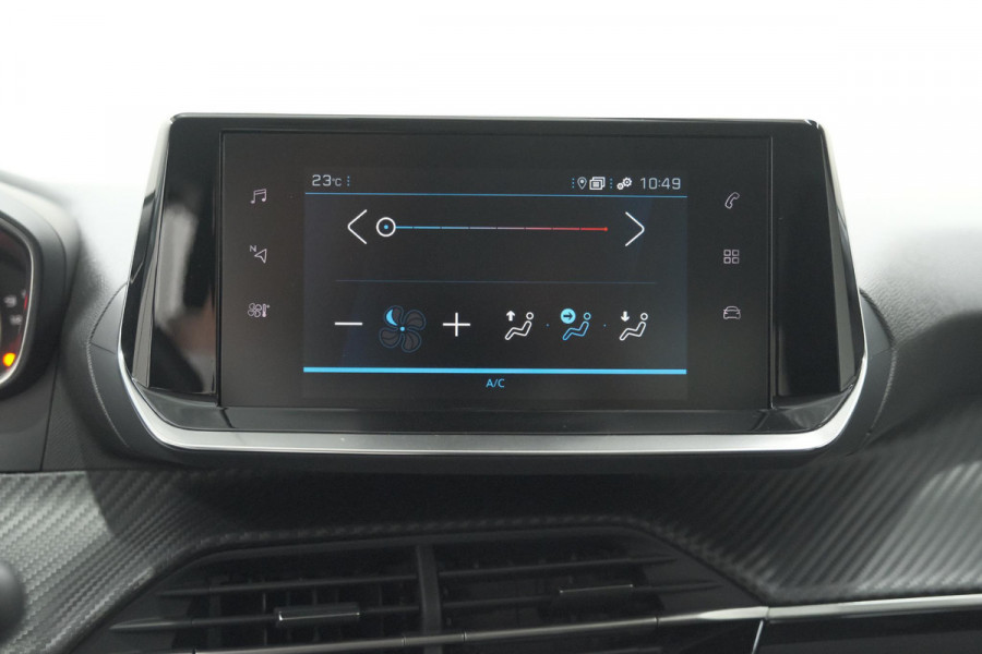 Peugeot 208 1.2 PureTech Style | Parkeersensoren | Navigatie | Apple Carplay