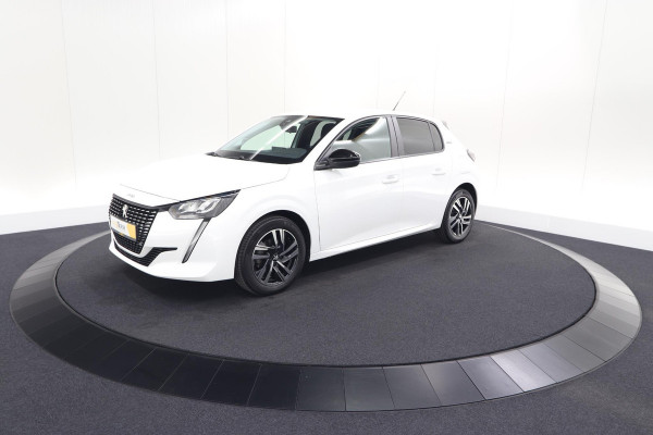 Peugeot 208 1.2 PureTech Style | Parkeersensoren | Navigatie | Apple Carplay