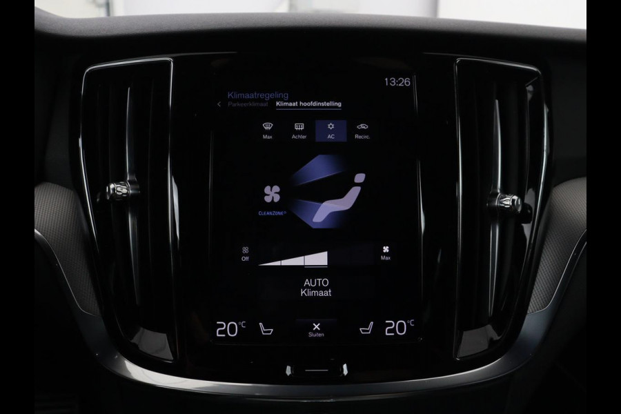 Volvo V60 2.0 T4 R-Design Panoramadak | Full LED | Trekhaak | Carplay | Pilot assist | Navigate | Stoel & Stuurverwarming | Achteruitrij camera | Cruise control | Climate control