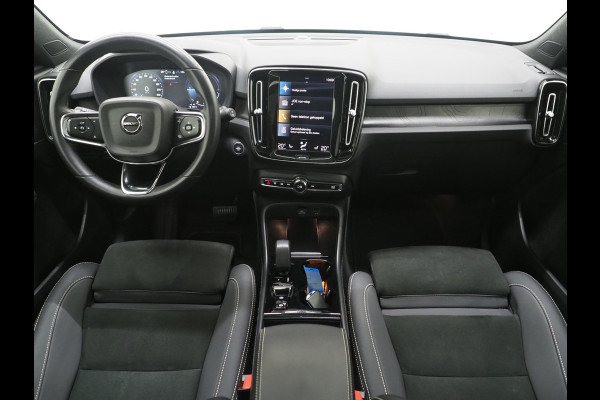 Volvo XC40 1.5 T5 Plug-in hybrid Ultimate Dark | Panoramadak | Trekhaak | Pilot Assist | Harman/Kardon | 360 | Memory | Keyless