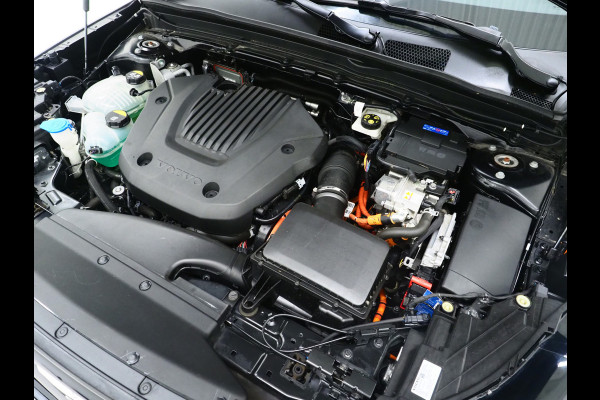 Volvo XC40 1.5 T5 Plug-in hybrid Ultimate Dark | Panoramadak | Trekhaak | Pilot Assist | Harman/Kardon | 360 | Memory | Keyless