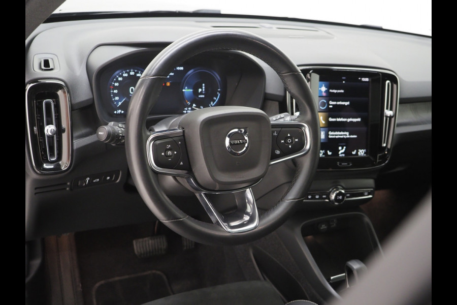 Volvo XC40 1.5 T5 Plug-in hybrid Ultimate Dark | Panoramadak | Trekhaak | Pilot Assist | Harman/Kardon | 360 | Memory | Keyless