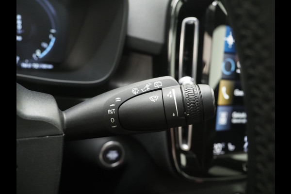 Volvo XC40 1.5 T5 Plug-in hybrid Ultimate Dark | Panoramadak | Trekhaak | Pilot Assist | Harman/Kardon | 360 | Memory | Keyless