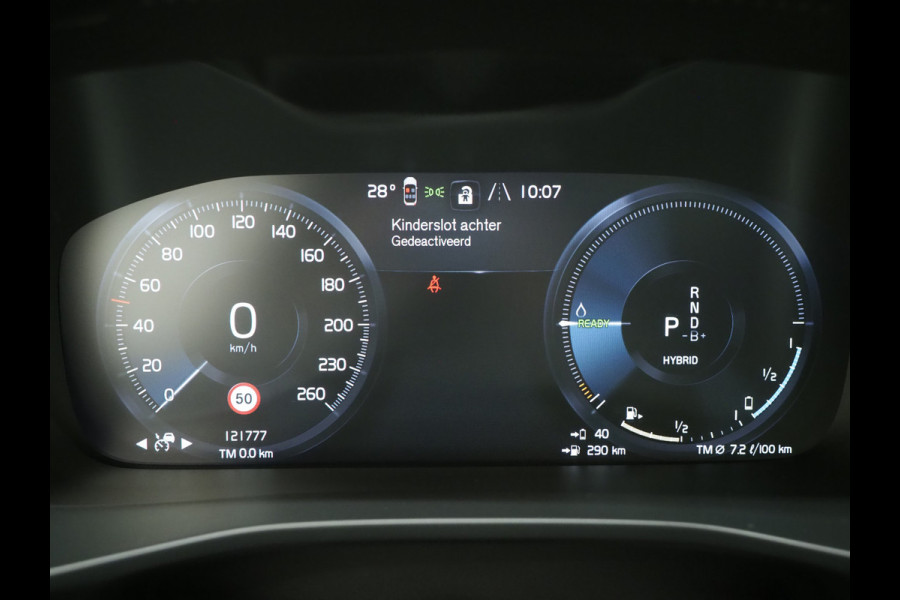 Volvo XC40 1.5 T5 Plug-in hybrid Ultimate Dark | Panoramadak | Trekhaak | Pilot Assist | Harman/Kardon | 360 | Memory | Keyless