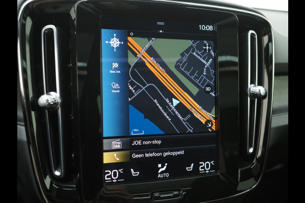 Volvo XC40 1.5 T5 Plug-in hybrid Ultimate Dark | Panoramadak | Trekhaak | Pilot Assist | Harman/Kardon | 360 | Memory | Keyless