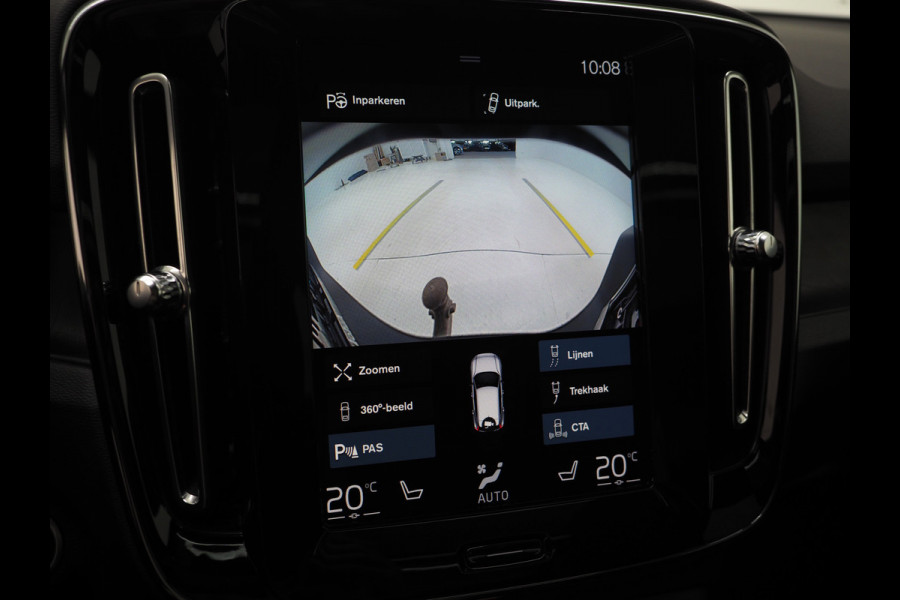 Volvo XC40 1.5 T5 Plug-in hybrid Ultimate Dark | Panoramadak | Trekhaak | Pilot Assist | Harman/Kardon | 360 | Memory | Keyless