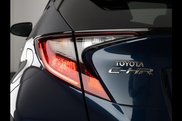 Toyota C-HR 2.0 High Power Hybrid Dynamic Bi-Tone | Navigatie | Parkeersensoren | Dodehoek detectie | Stoelverwarming |