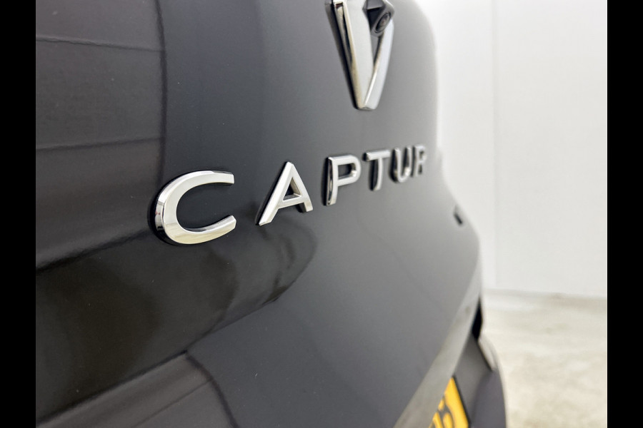 Renault Captur E-Tech full hybrid 145PK Techno | CAMERA | NAVI GROOT | STOELVERWARMING | KEYLESS