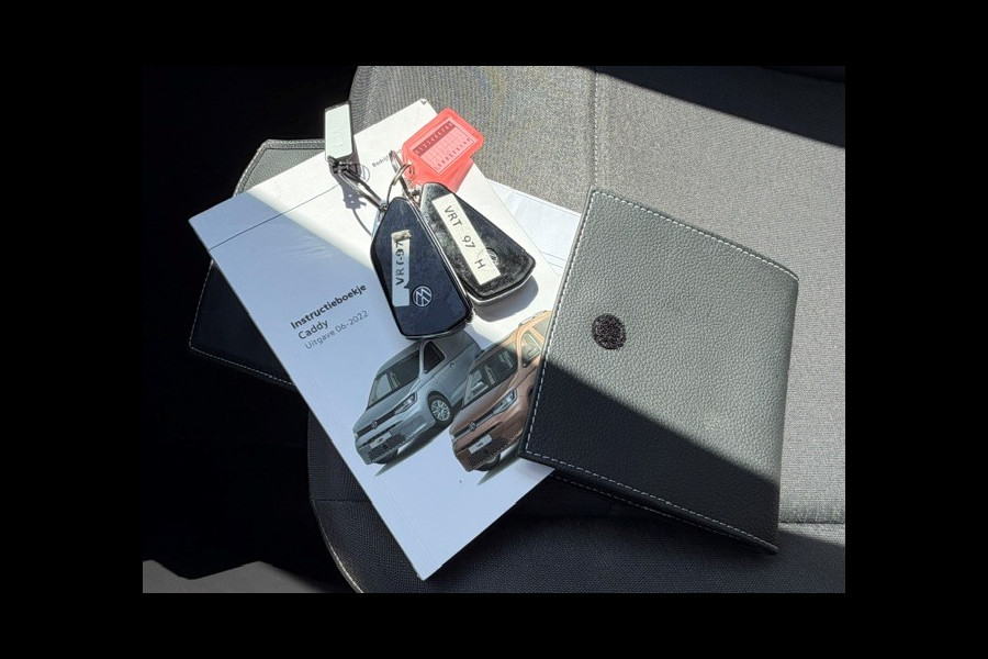 Volkswagen Caddy Cargo Maxi 1.5 TGI AIRCO I PDC I APPLE CARPLAY I 1e EIGENAAR I COMPLETE ONDERHOUDSHISTORIE I RIJDEN OP GROEN GAS = CO2 NEUTRAAL