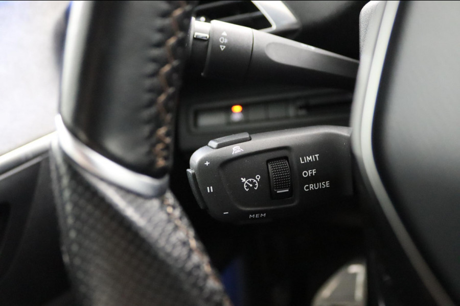 Peugeot 5008 1.2 GT FACELIFT*ACC*NAVI*ECC*CAM*LED*CARPLAY*7PERS
