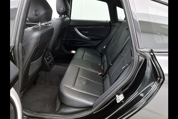 BMW 3-serie 320i xDrive High Executive M-pakket (Goed OndH, Panorama, Camera, StoelV, Lane Assist, Addapt Cruise, Navi Prof, Etc)