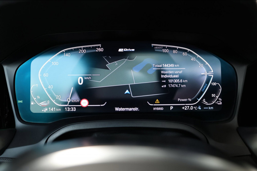 BMW 3-serie 330e M Sport LED/VIRTUAL/SFEER/SCHUIFDAK/LEER+S.VERWARMING/18" LMV/CAM/ACC/ECC/12 MND GARANTIE!