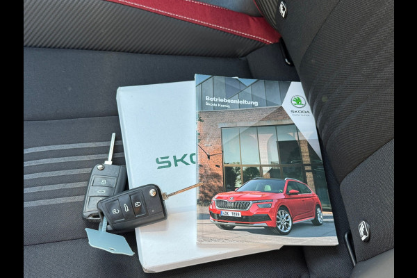 Škoda Kamiq 1.0 TSI Monte Carlo * Panoramadak * Stoelverwarming * Carplay * Full Led *