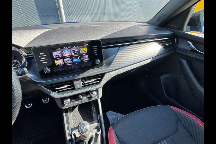 Škoda Kamiq 1.0 TSI Monte Carlo * Panoramadak * Stoelverwarming * Carplay * Full Led *